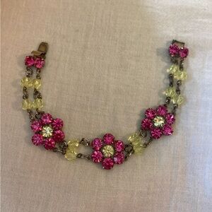 Pink‎ Flowers and Green Beads Vintage Push Clasp Bracelet Garden Party